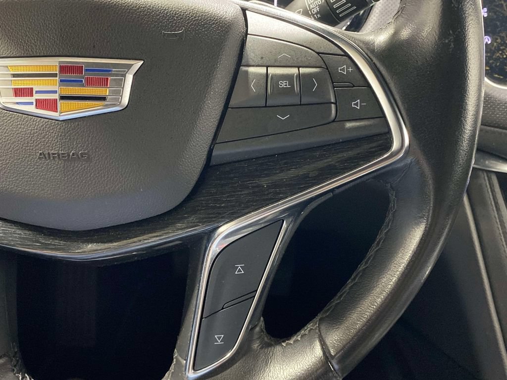 Used 2021 Cadillac XT5 Premium Luxury AWD/4WD image 25