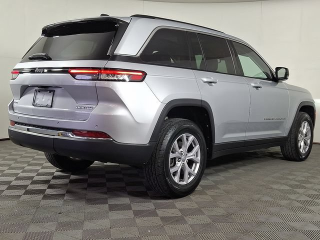 Used 2022 Jeep Grand Cherokee Limited AWD/4WD image 9