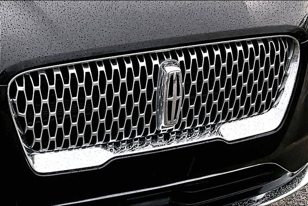 Used 2022 Lincoln Corsair Reserve w/ Elements Package image 30