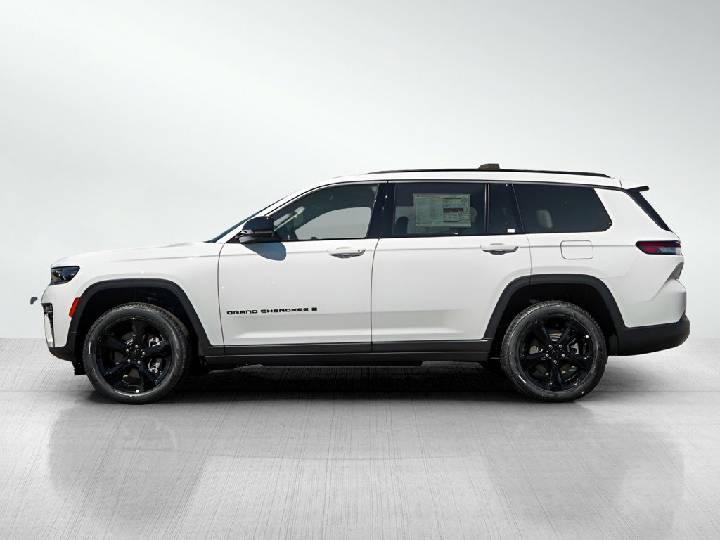 New 2026 Jeep Grand Cherokee L Limited AWD/4WD image 4