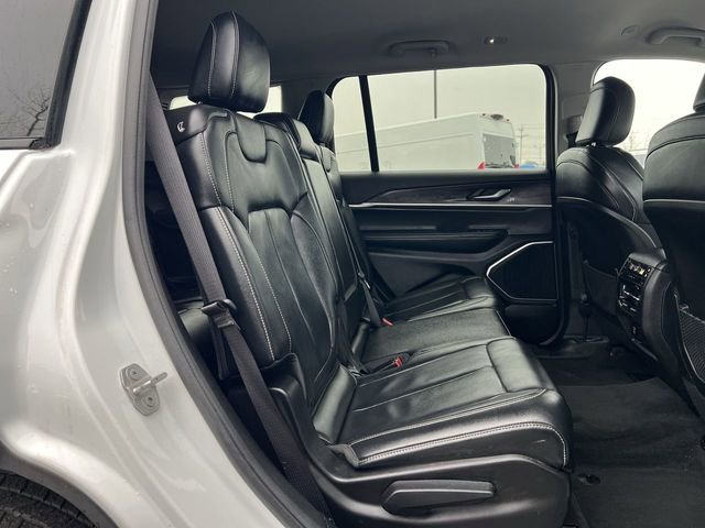Used 2022 Jeep Grand Cherokee L Limited image 18