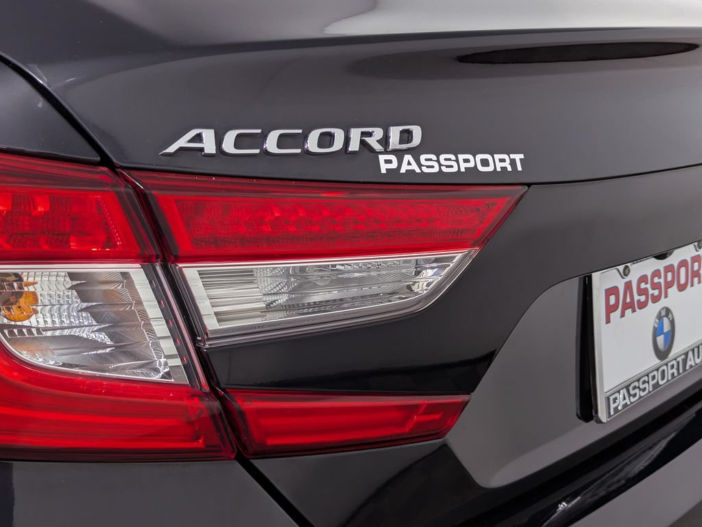 Used 2018 Honda Accord EX-L image 12