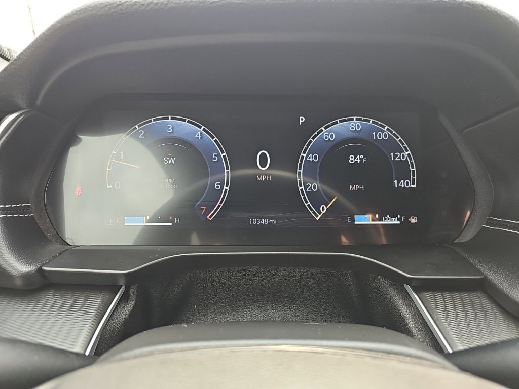 Certified 2025 Jeep Grand Cherokee Altitude AWD/4WD image 29