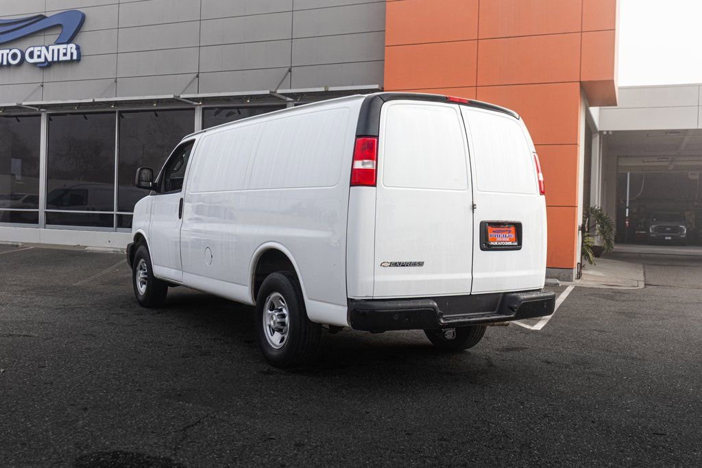 Used 2021 Chevrolet Express 2500 w/ Driver Convenience Package image 13