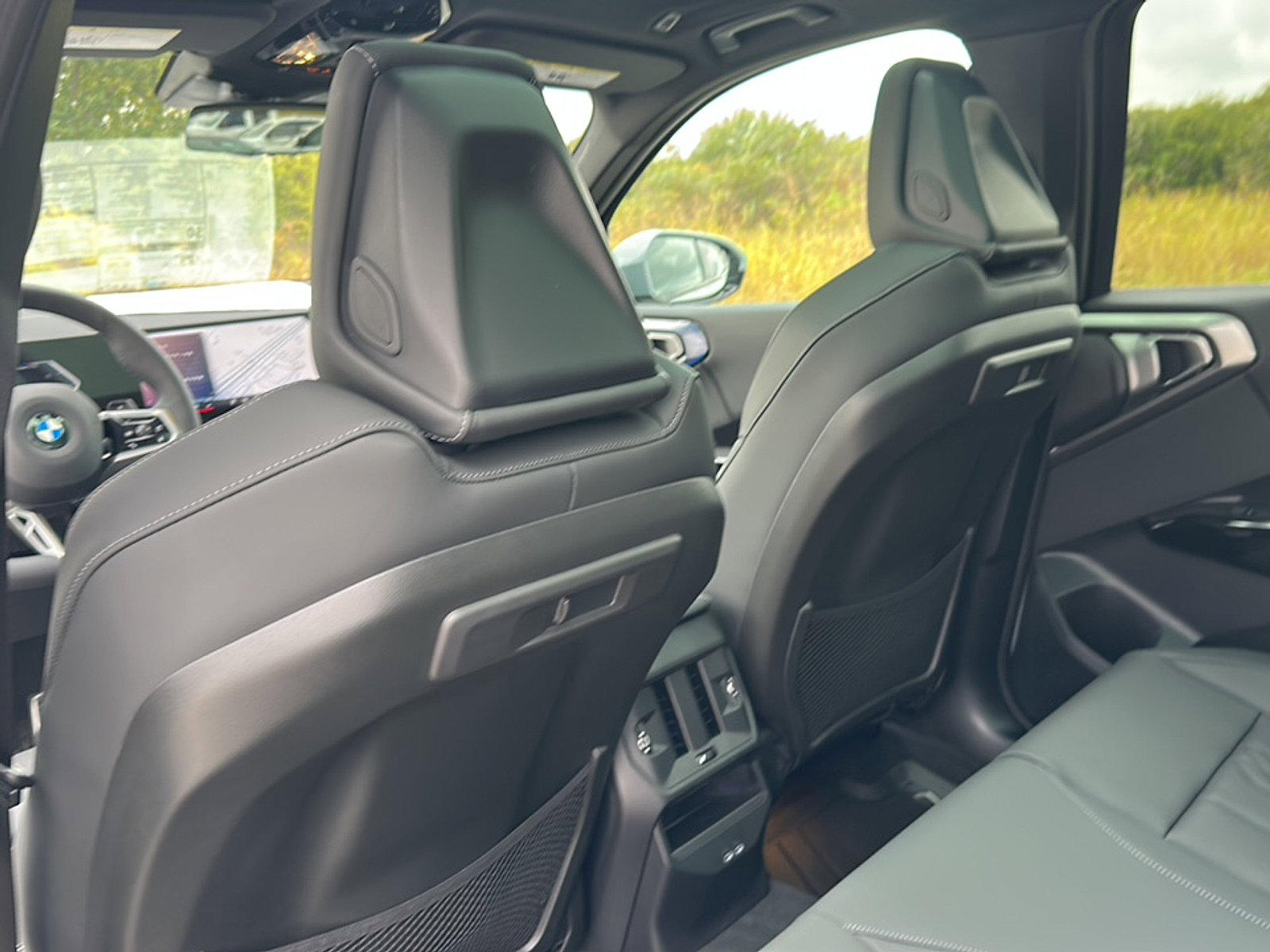 New 2026 BMW X3 xDrive30 w/ Premium Package image 14