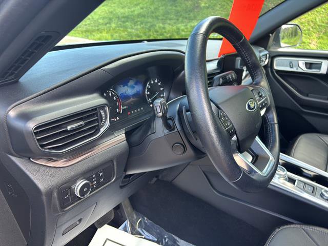Certified 2020 Ford Explorer Limited AWD/4WD image 13