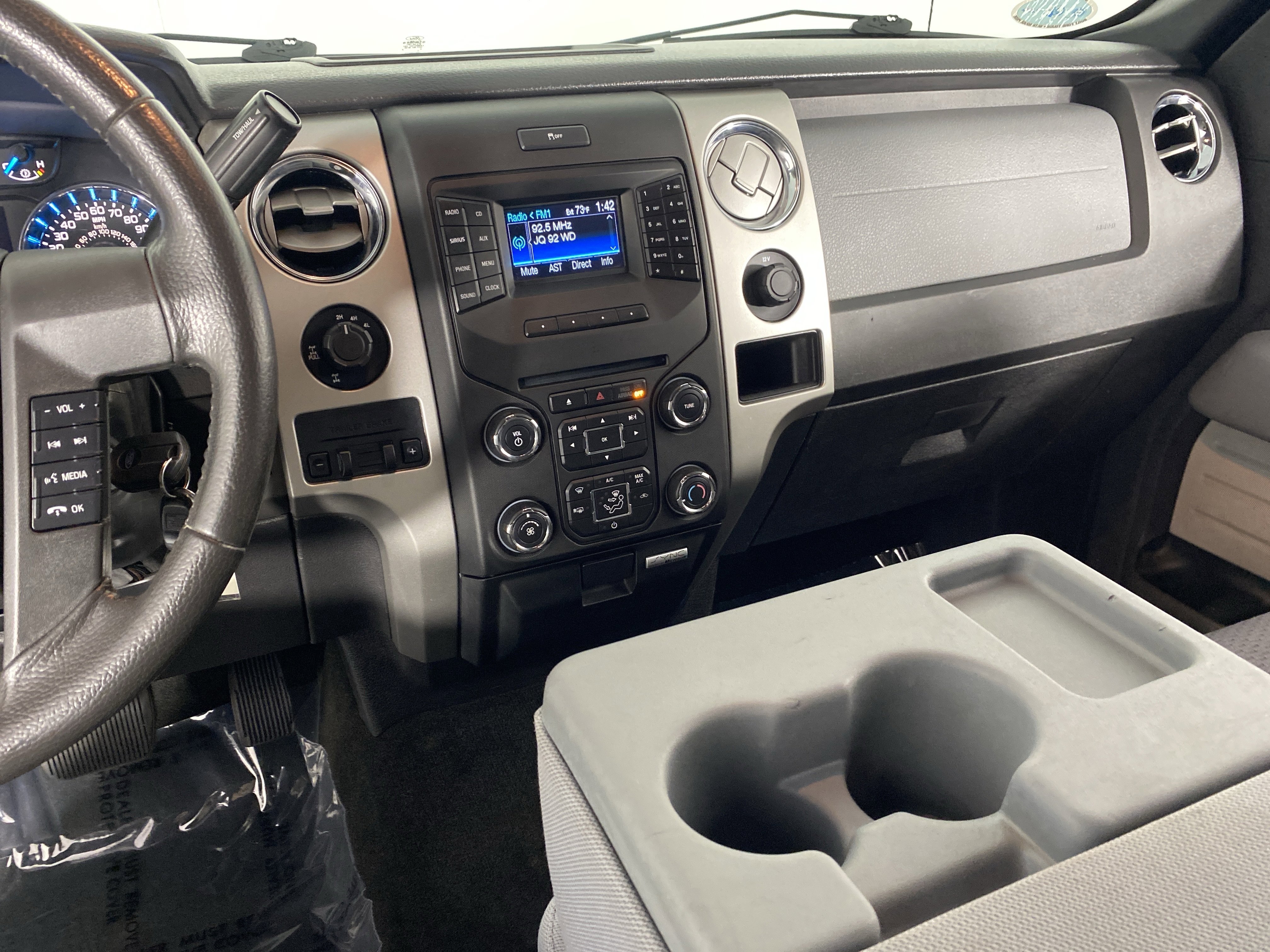 Used 2014 Ford F150 XLT w/ Equipment Group 302A Luxury AWD/4WD image 25