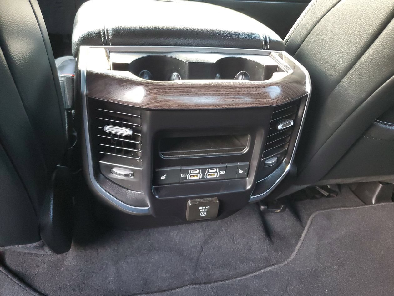 Used 2026 RAM 1500 Laramie AWD/4WD image 16