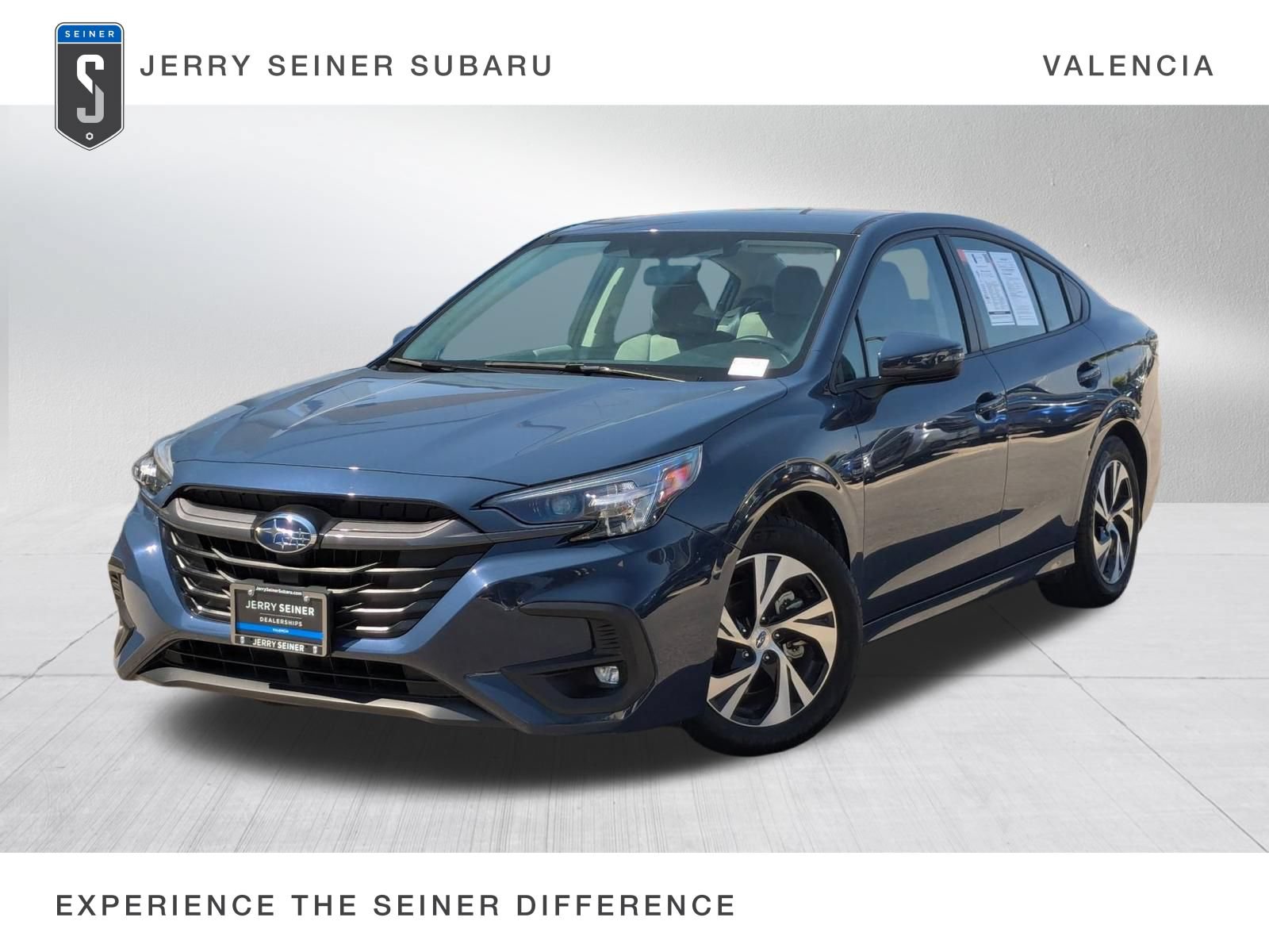 Used 2025 Subaru Legacy Premium AWD/4WD image 1