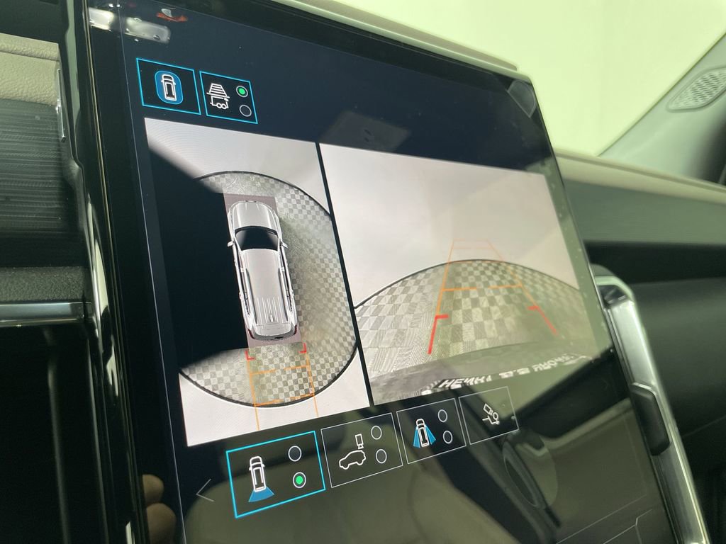 Used 2024 GMC Acadia Elevation image 14