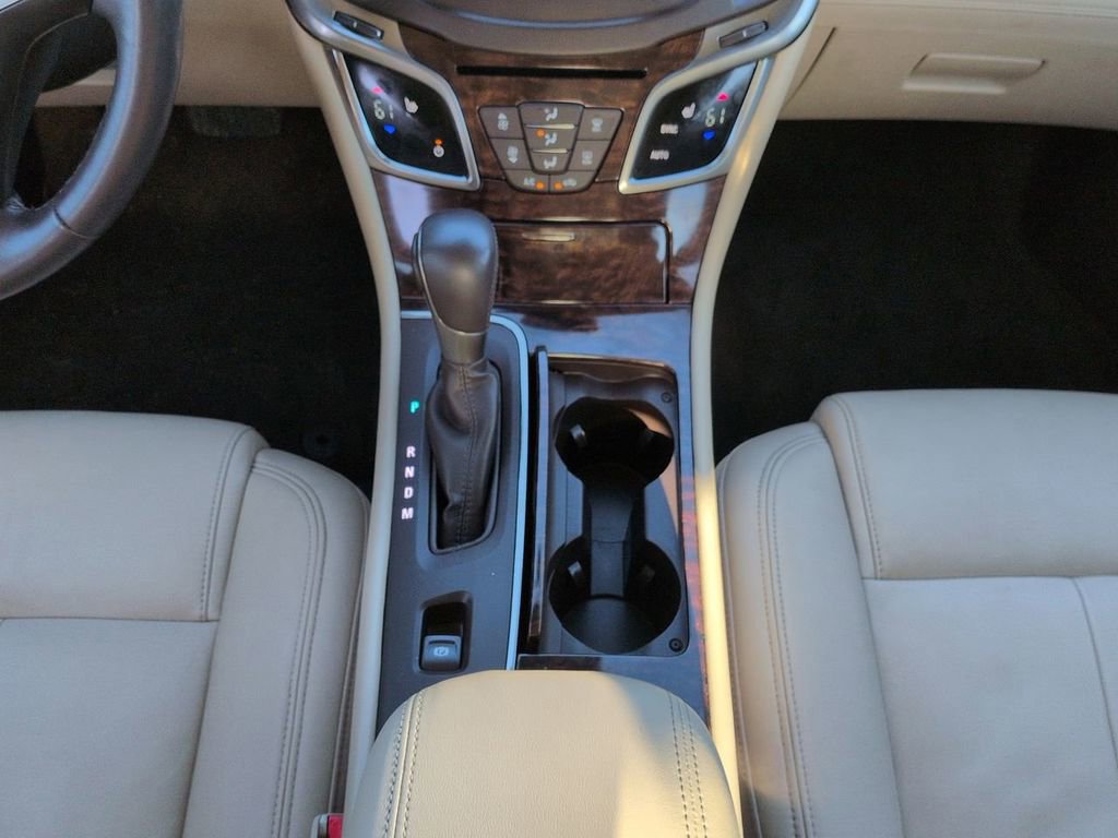 Used 2014 Buick LaCrosse Leather w/ Driver Confidence Package FWD image 18