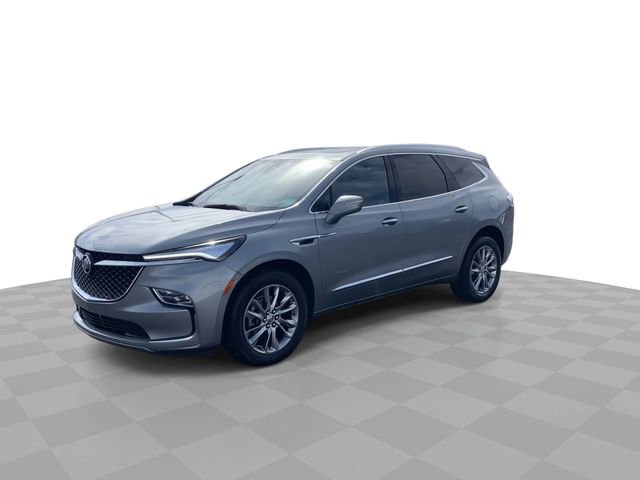 Used 2024 Buick Enclave Avenir w/ Avenir Technology Package image 4