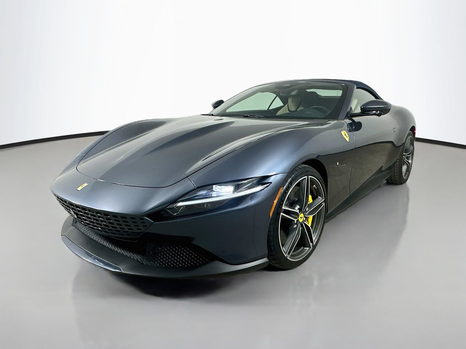 Used 2025 Ferrari Roma Spider