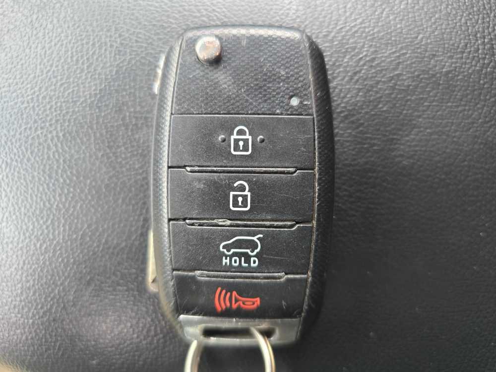 Used 2017 Kia Soul + FWD image 21