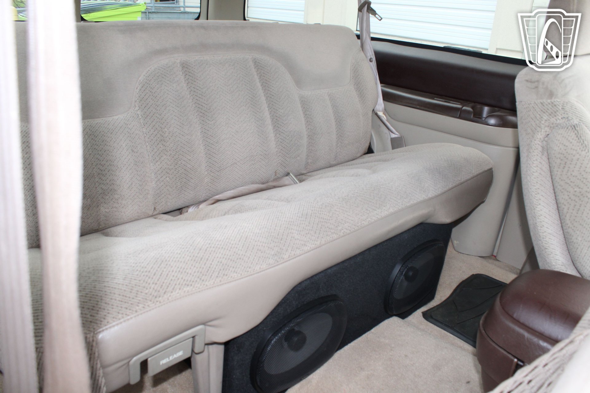 Used 1996 Chevrolet Tahoe 4WD 2-Door image 8