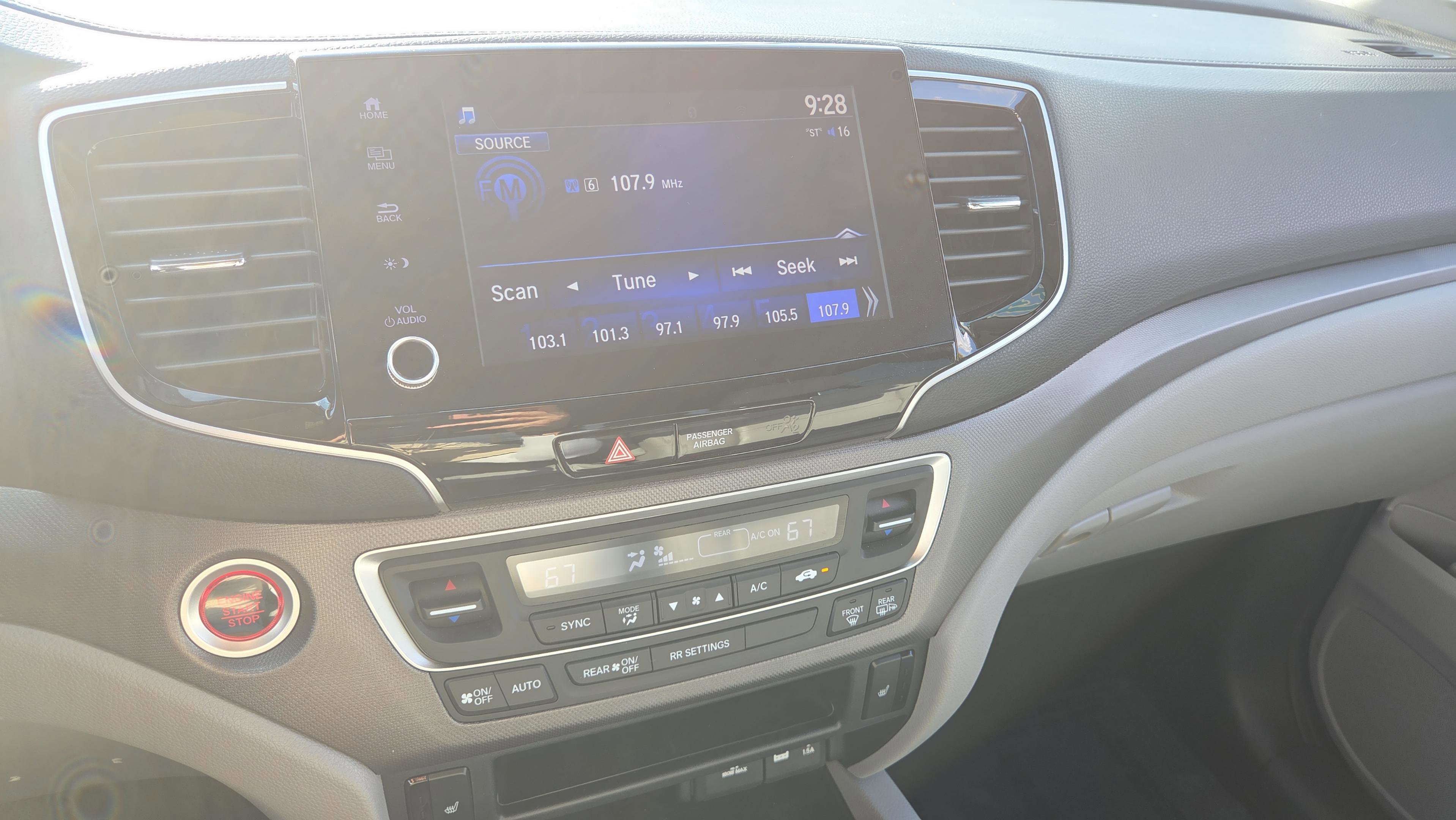 Certified 2021 Honda Ridgeline RTL image 32