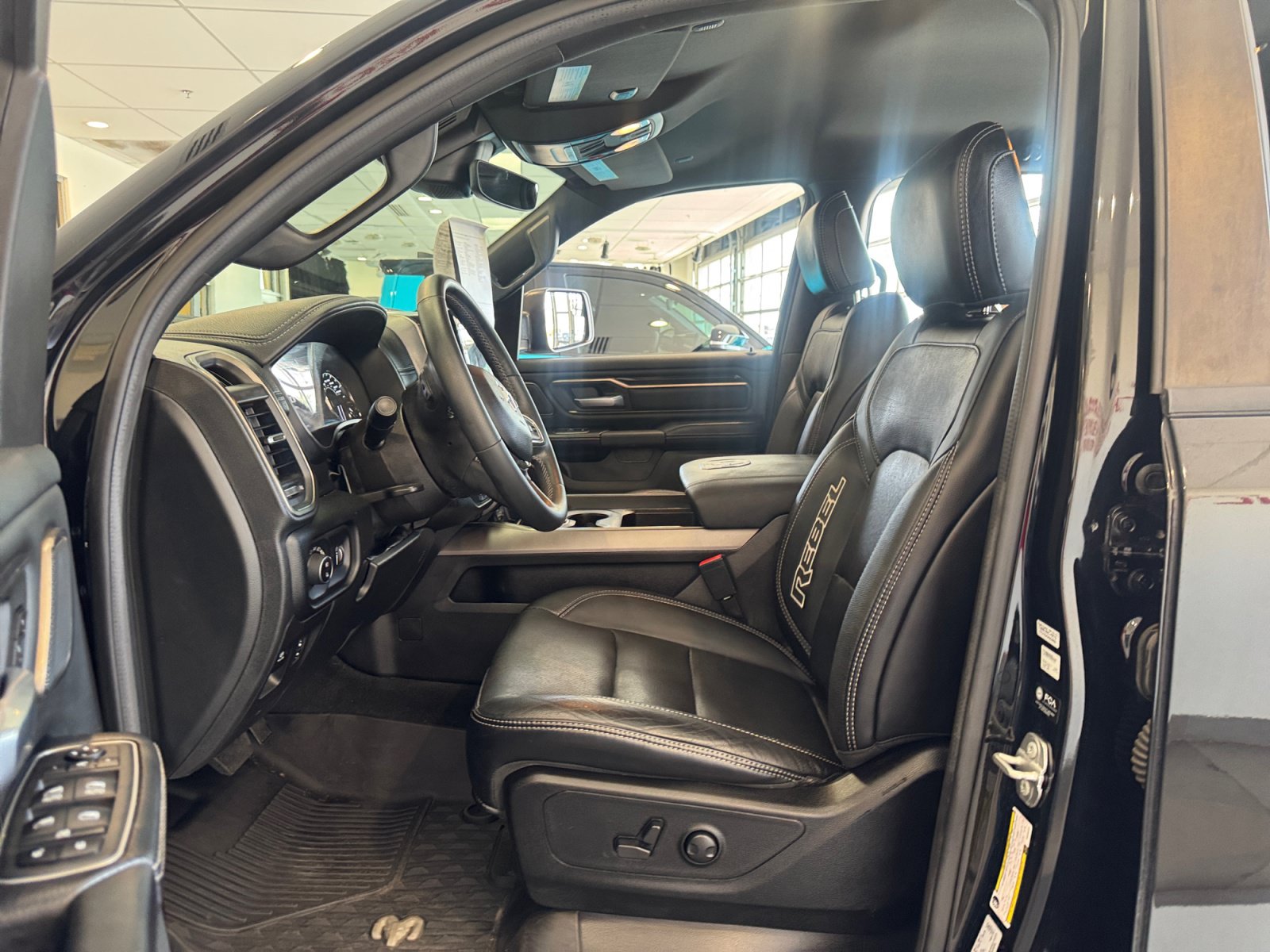 Used 2022 RAM 1500 Rebel w/ Rebel Level 2 Equipment Group AWD/4WD image 14