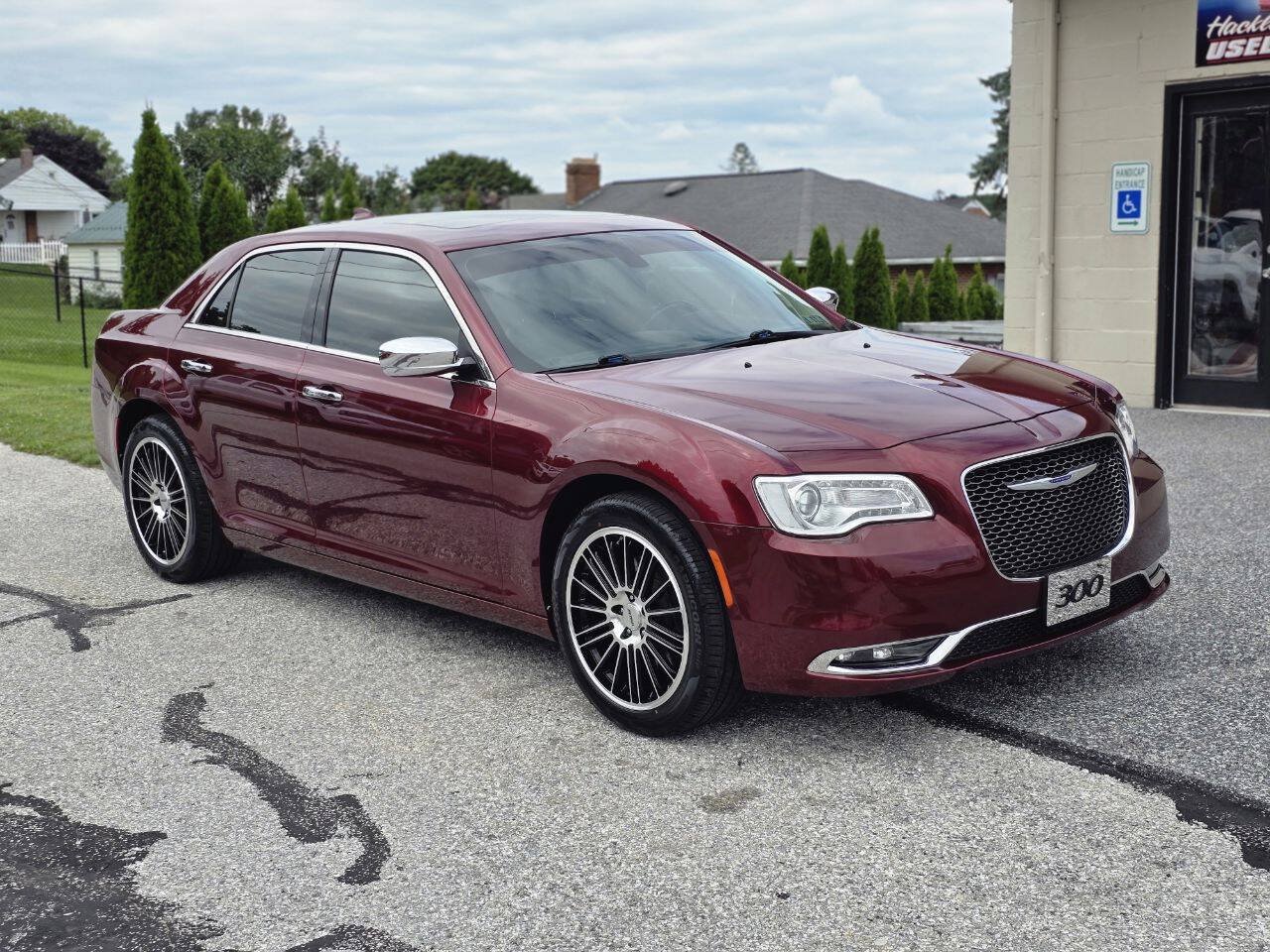 Used 2019 Chrysler 300 Limited AWD/4WD image 3