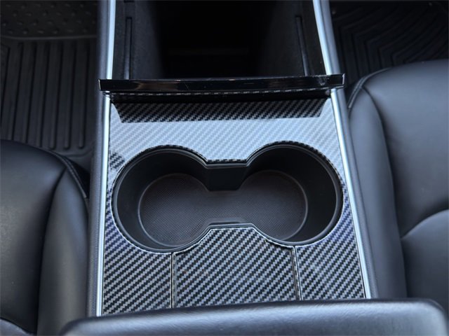 Used 2020 Tesla Model Y Long Range image 16