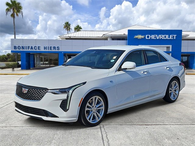 Used 2021 Cadillac CT4 Luxury w/ Bose Premium Audio Package image 2