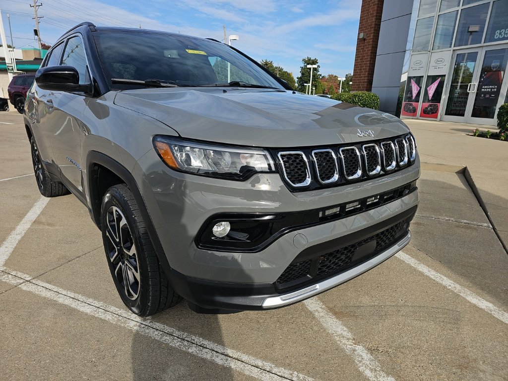 Certified 2023 Jeep Compass Limited AWD/4WD image 6