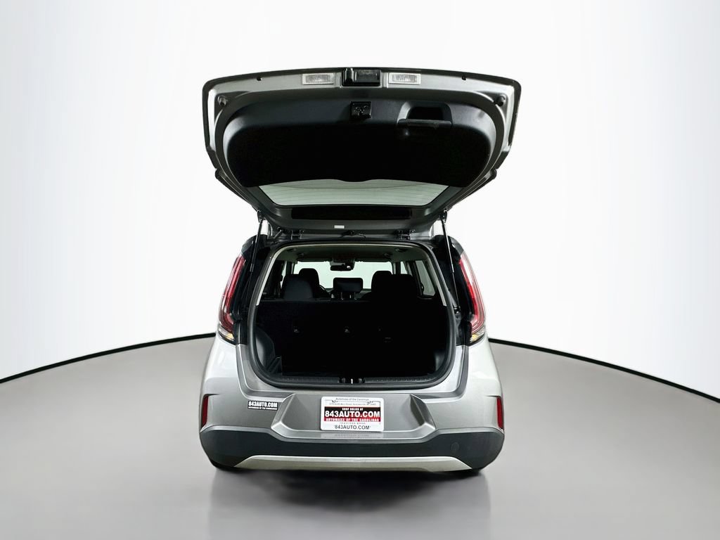 Used 2023 Kia Soul FWD image 33