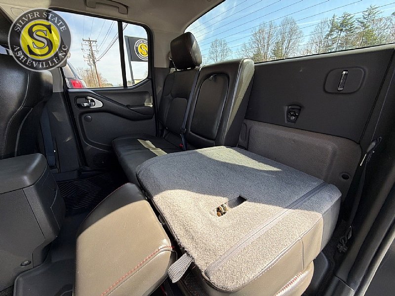 Used 2010 Nissan Frontier PRO-4X w/ Pro-4x Value Truck Pkg image 15