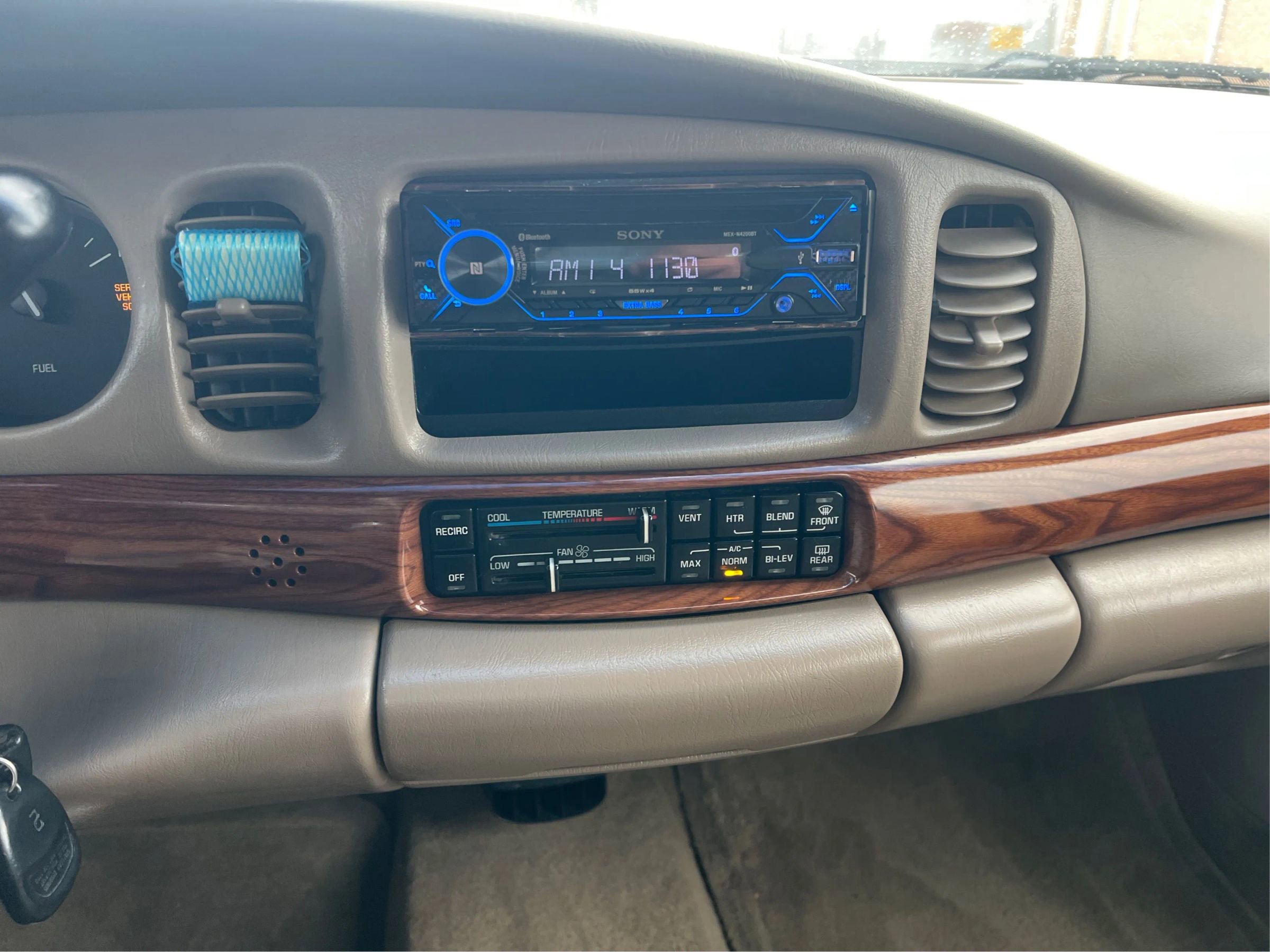 Used 2002 Buick Le Sabre Custom image 15