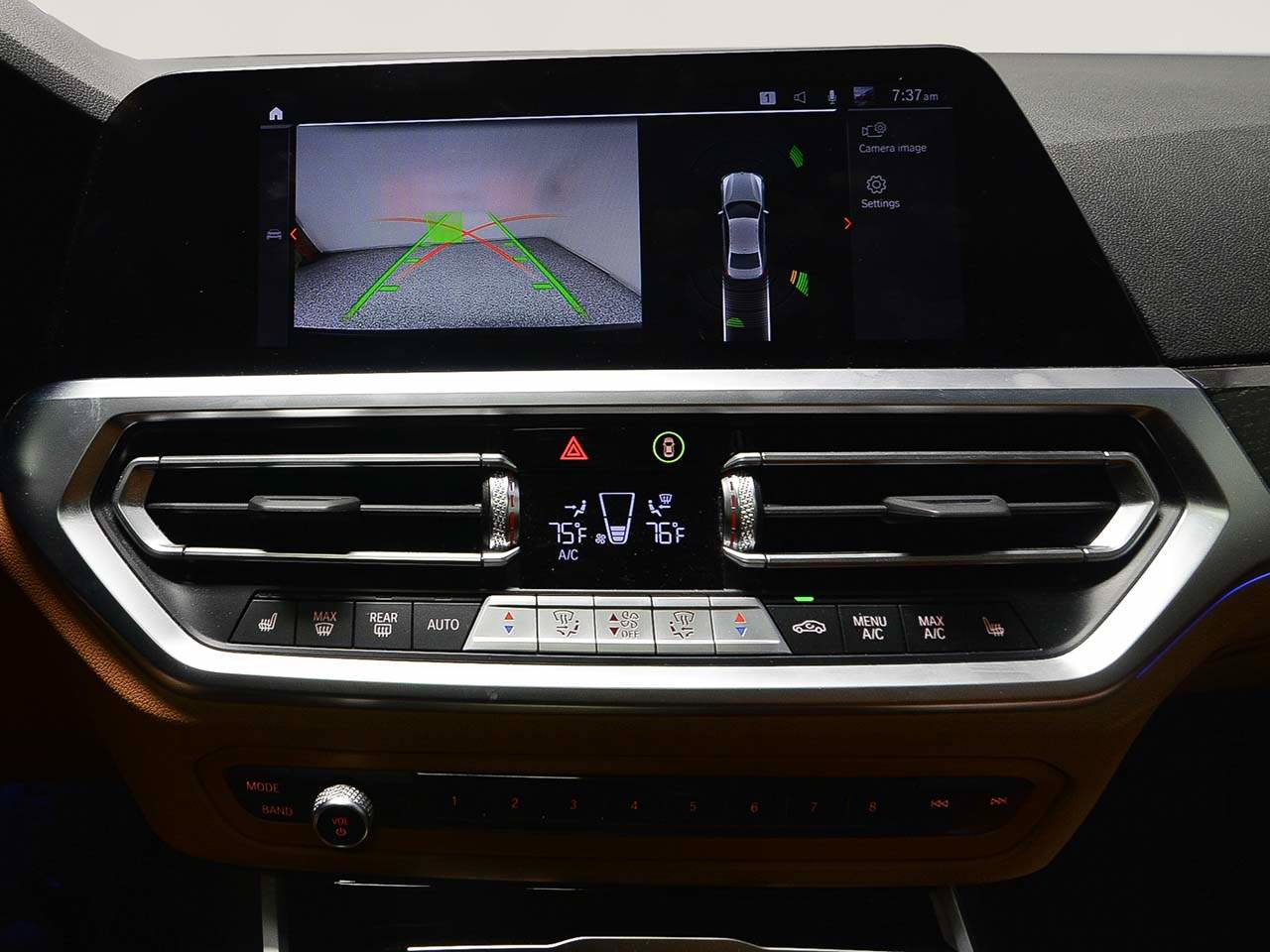 Used 2022 BMW 330i Sedan w/ Premium Package 2 RWD image 16