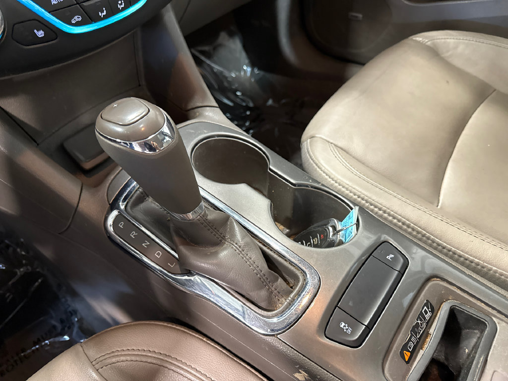 Used 2017 Chevrolet Cruze Premier FWD image 19