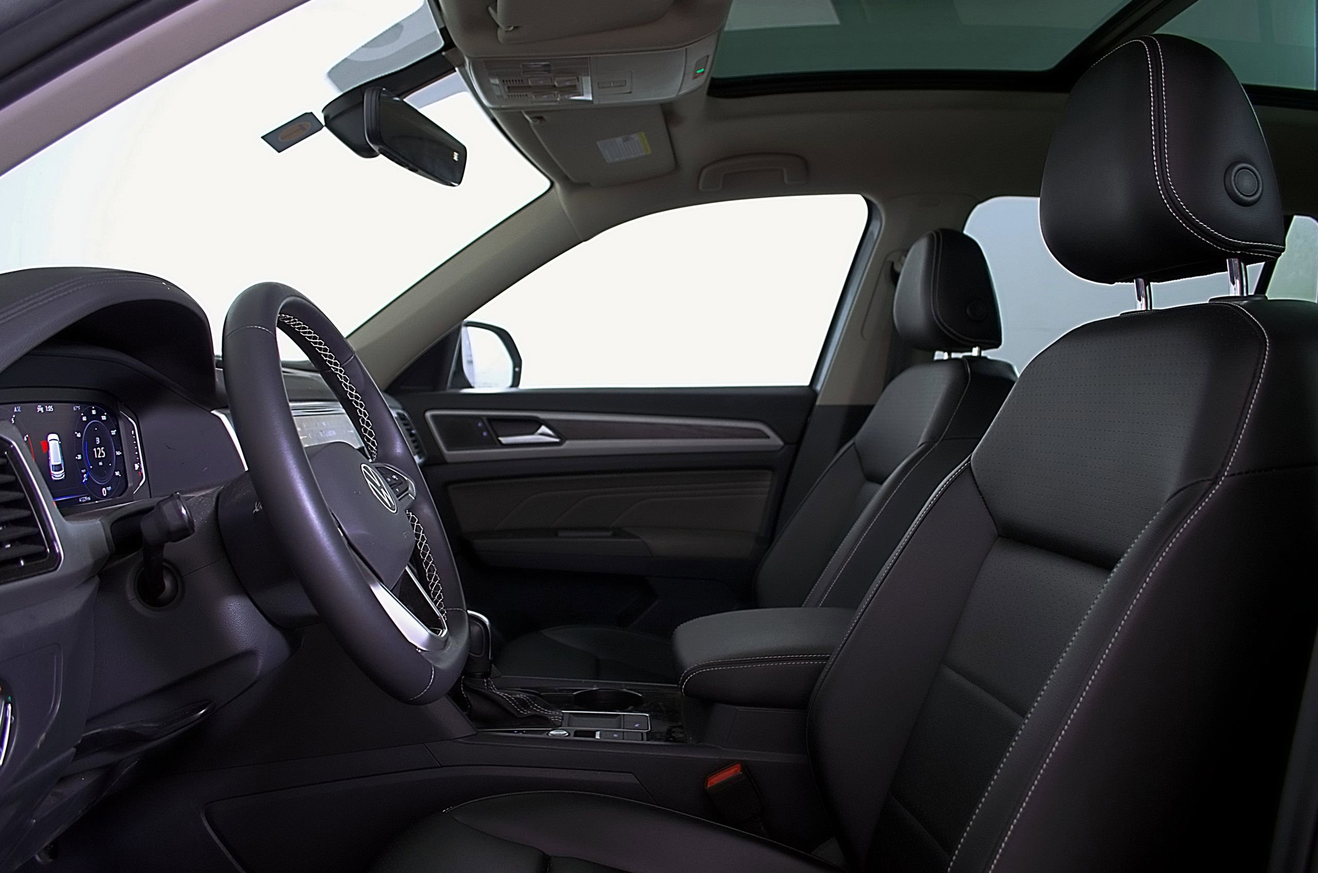 Used 2022 Volkswagen Atlas SE image 23