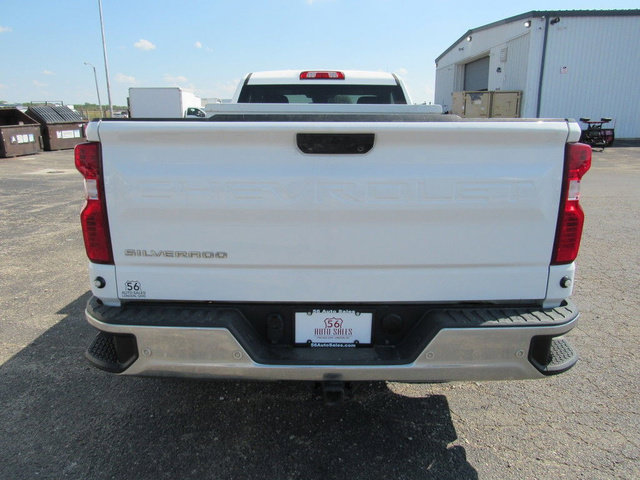 Used 2022 Chevrolet Silverado 1500 W/T w/ WT Value Package AWD/4WD image 4