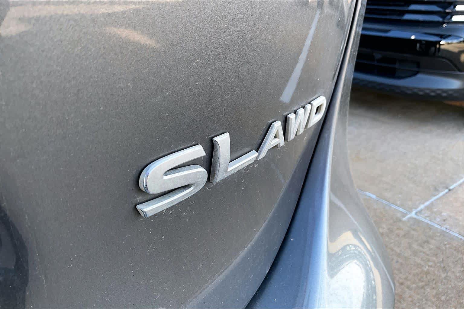 Used 2022 Nissan Rogue Sport SL AWD/4WD image 8