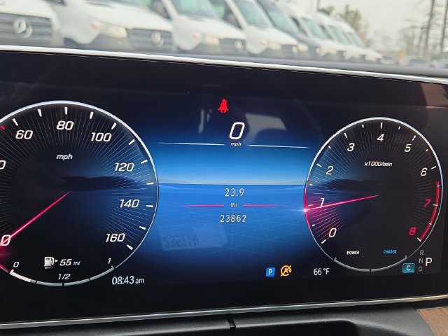 Used 2023 Mercedes-Benz C 300 4MATIC Sedan image 9