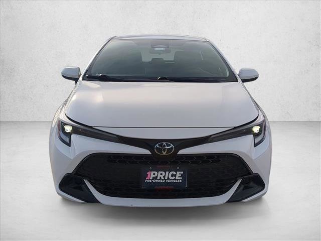Used 2023 Toyota Corolla SE image 2