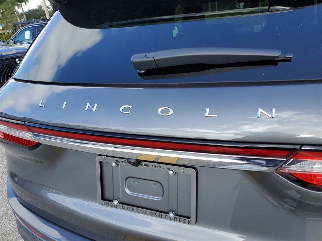New 2026 Lincoln Corsair Reserve w/ Jet Appearance Package image 5