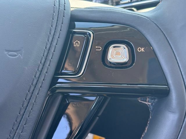 New 2026 Lincoln Aviator AWD image 14