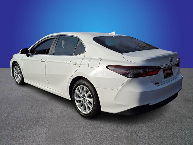 Used 2024 Toyota Camry LE image 6