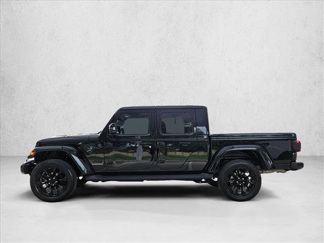 Used 2023 Jeep Gladiator Overland AWD/4WD image 8