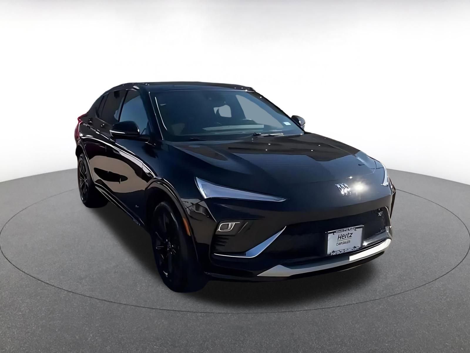 Used 2025 Buick Envista Sport Touring image 3