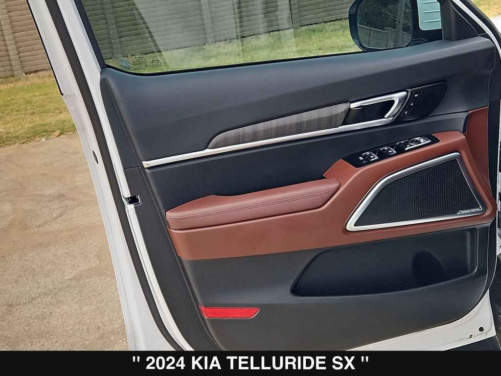 Used 2024 Kia Telluride SX FWD image 14