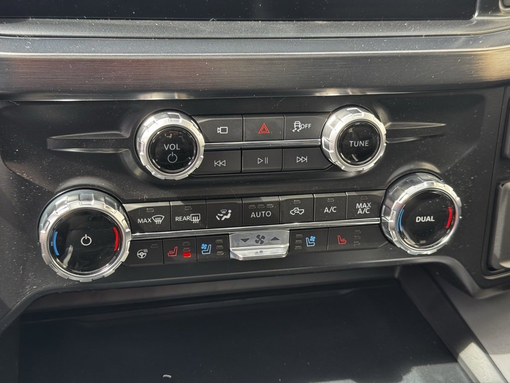 New 2025 Ford F350 Lariat w/ Lariat Ultimate Package image 41