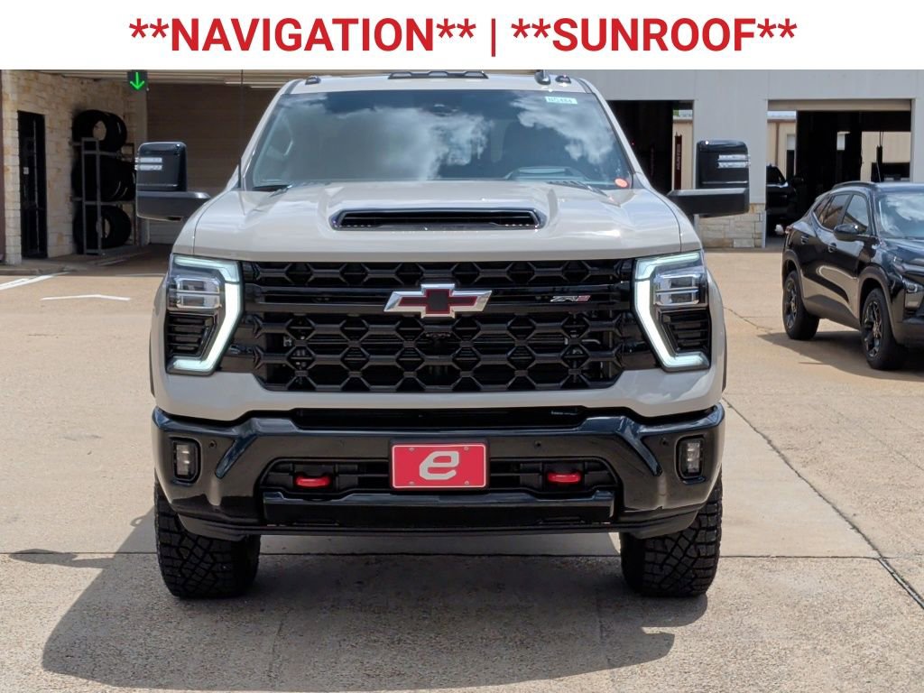 New 2026 Chevrolet Silverado 2500 ZR2 AWD/4WD image 2