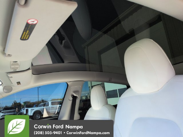 Used 2022 Tesla Model Y Long Range AWD/4WD image 20