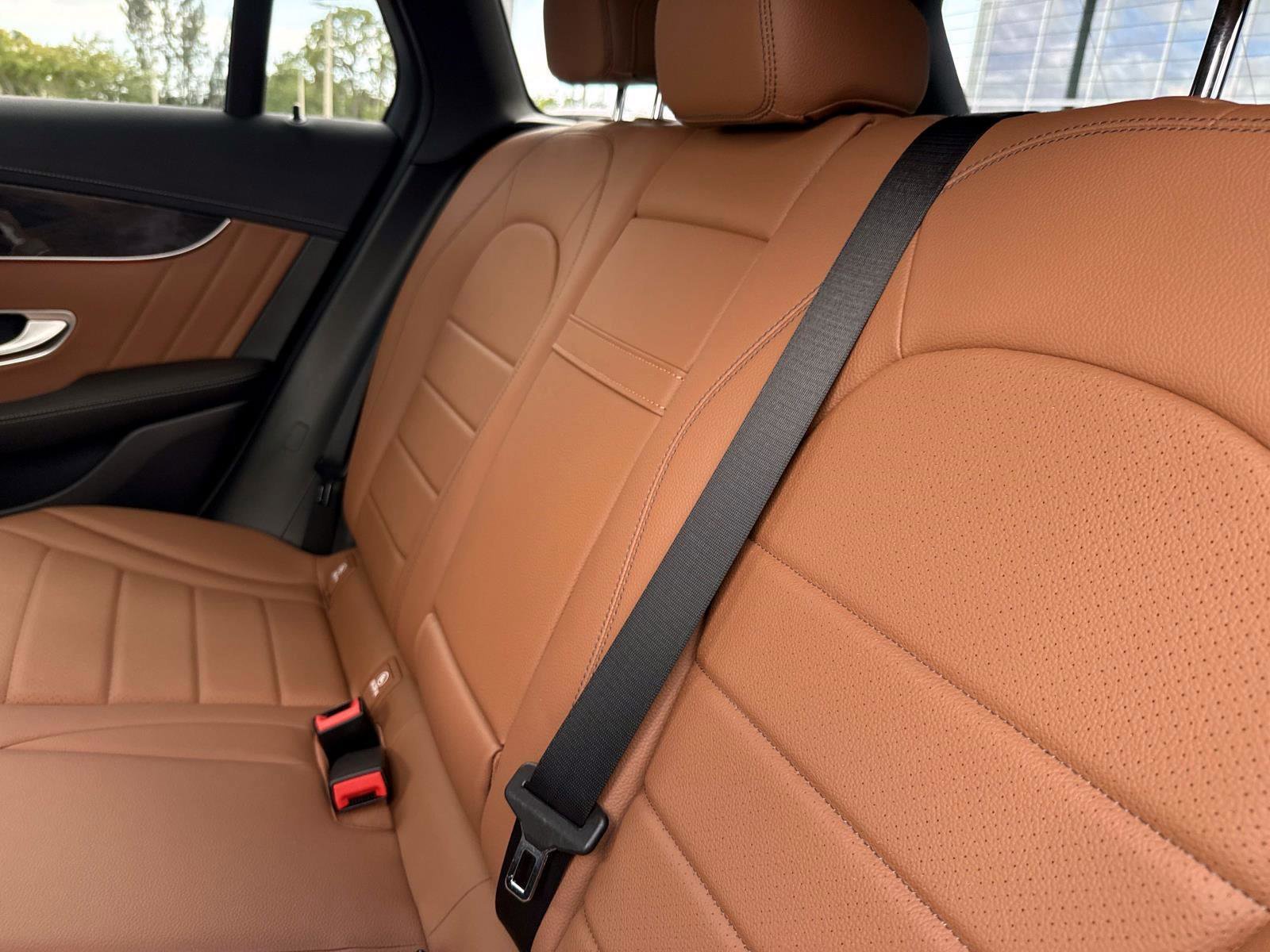 Certified 2022 Mercedes-Benz GLC 300 image 12