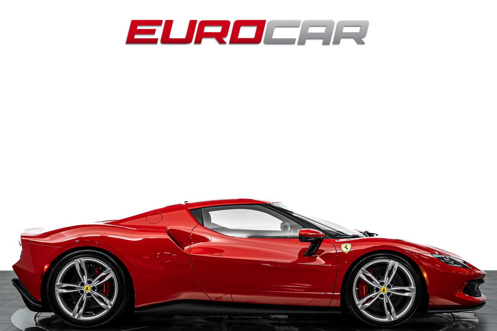 Used 2023 Ferrari 296 GTB RWD image 6
