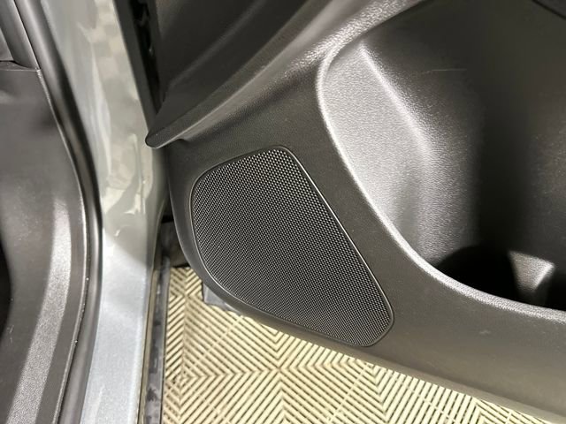 Used 2025 Buick Envista Sport Touring w/ Experience Buick Package image 29