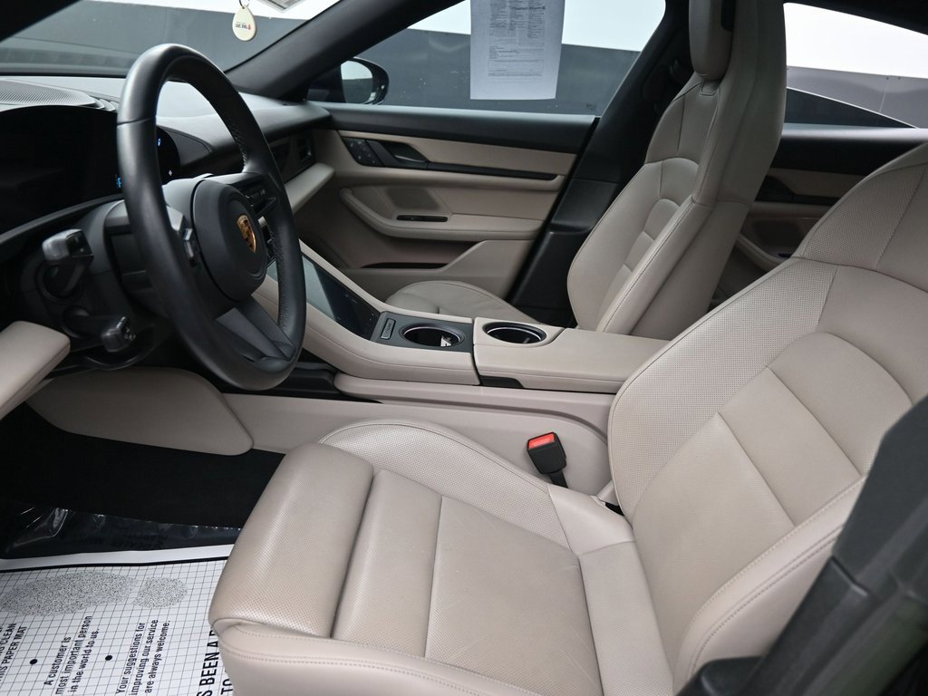Used 2023 Porsche Taycan image 23