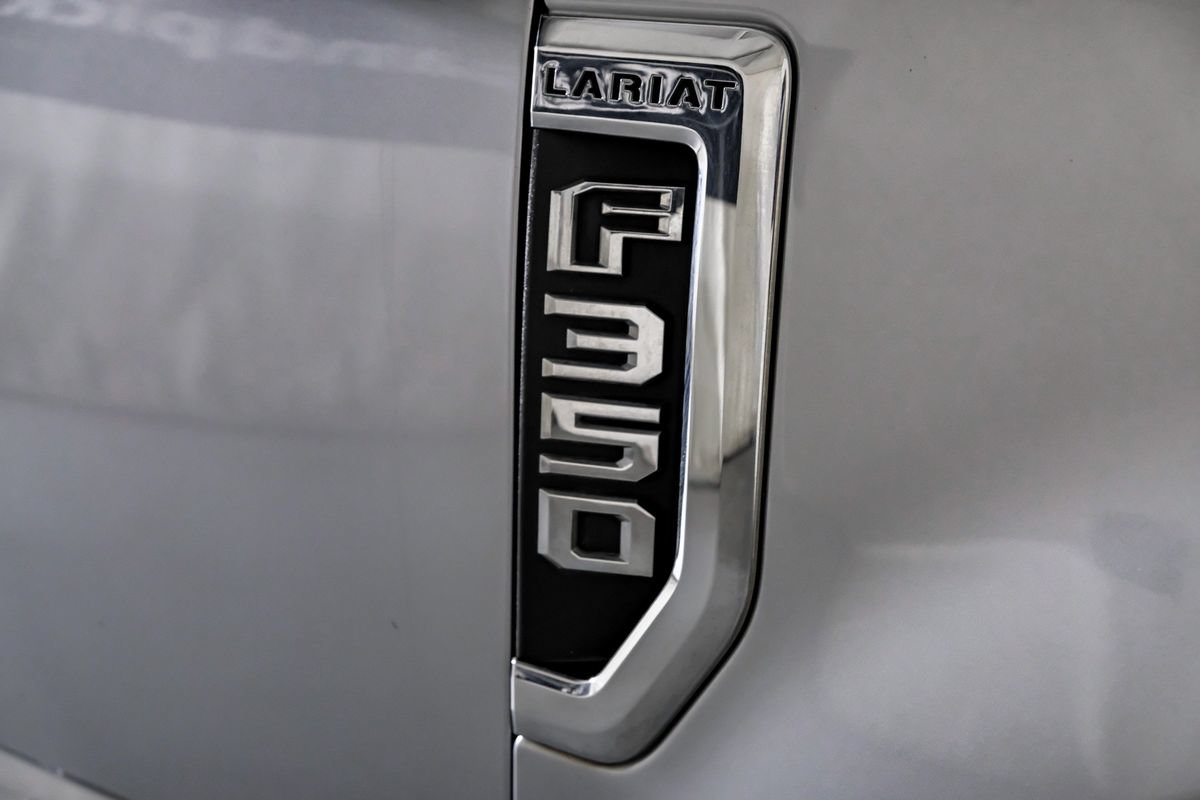 Used 2022 Ford F350 Lariat w/ Lariat Ultimate Package AWD/4WD image 43
