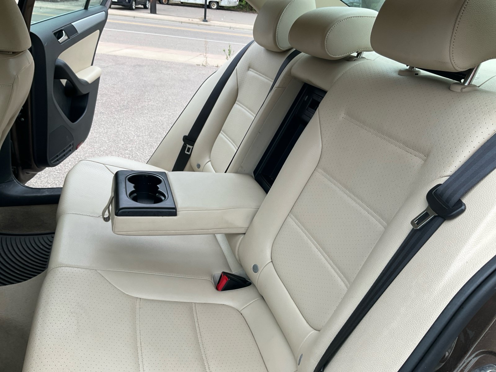 Used 2013 Volkswagen Jetta SE FWD image 32
